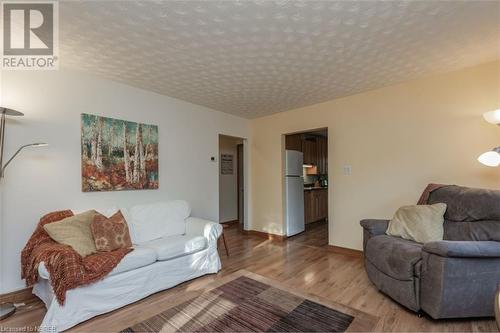 25 Ritchie Avenue, North Bay, ON - Indoor Photo Showing Living Room