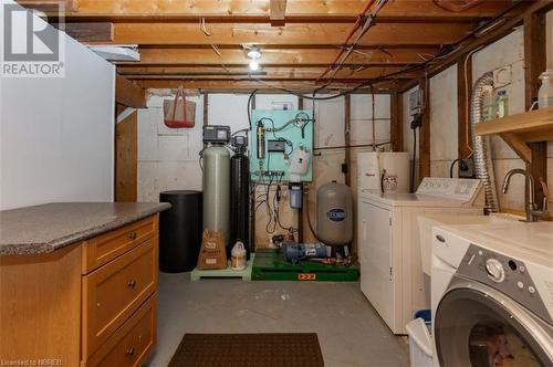 25 Ritchie Avenue, North Bay, ON - Indoor Photo Showing Laundry Room