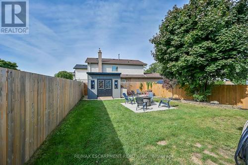 5 Ridell Crescent, Hamilton, ON - Outdoor With Backyard