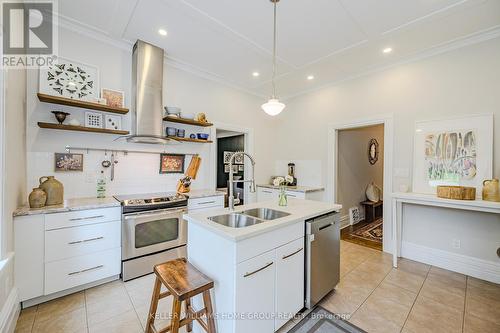 35 - 37 Powell Street W, Guelph, ON - Indoor Photo Showing Kitchen With Double Sink With Upgraded Kitchen