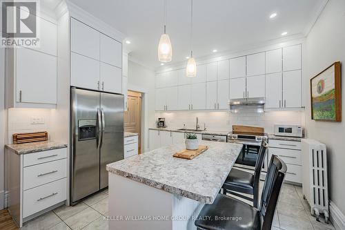 35 - 37 Powell Street W, Guelph, ON - Indoor Photo Showing Kitchen With Upgraded Kitchen