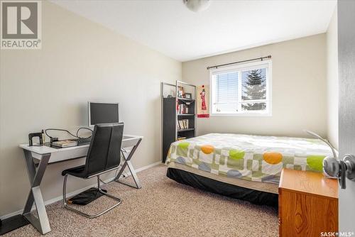 12 4425 Nicurity Drive, Regina, SK - Indoor Photo Showing Bedroom