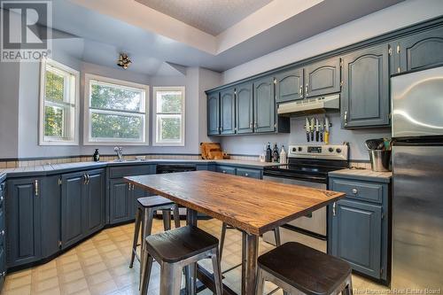 41 Wesbett, Fredericton, NB - Indoor Photo Showing Kitchen