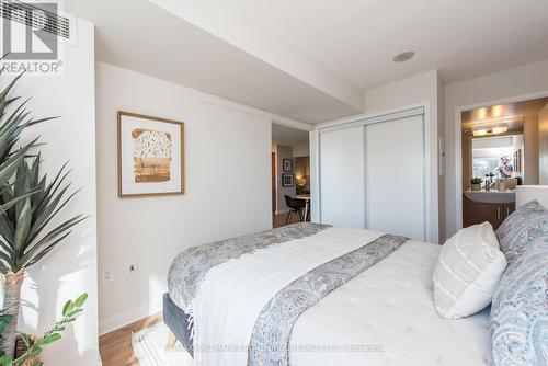 545 - 8 Telegram Mews, Toronto, ON - Indoor Photo Showing Bedroom