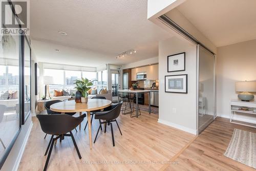 545 - 8 Telegram Mews, Toronto, ON - Indoor Photo Showing Dining Room