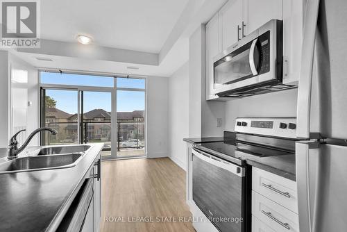 226 - 450 Dundas Street E, Hamilton, ON - Indoor Photo Showing Kitchen With Double Sink