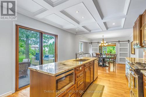 272 Chittick Crescent, Thames Centre (Dorchester), ON - Indoor Photo Showing Kitchen