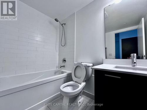 4403 - 2220 Lake Shore Boulevard W, Toronto, ON - Indoor Photo Showing Bathroom