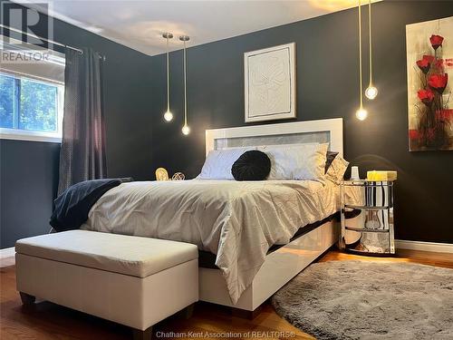 69 Monarch Drive, Chatham, ON - Indoor Photo Showing Bedroom