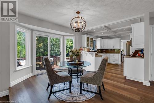 275 4Th Street Crescent, Hanover, ON - Indoor Photo Showing Dining Room