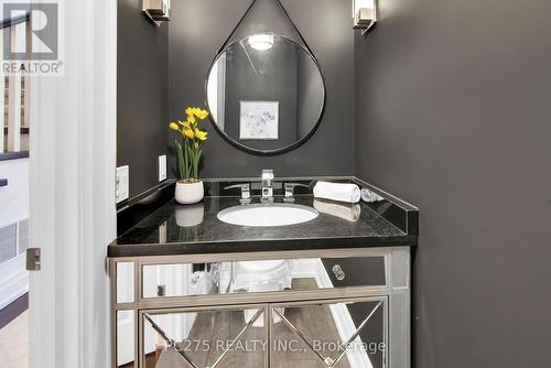 294 Roselawn Avenue, Toronto (Lawrence Park South), ON - Indoor Photo Showing Bathroom