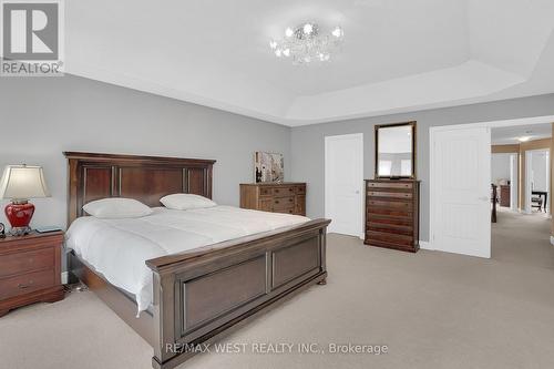 99 Verdi Road, Richmond Hill, ON - Indoor Photo Showing Bedroom