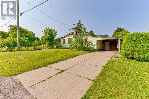 338 Barnet Boulevard, Renfrew, ON - Outdoor