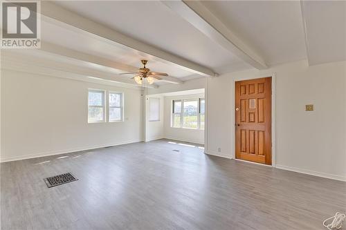 338 Barnet Boulevard, Renfrew, ON - Indoor Photo Showing Other Room