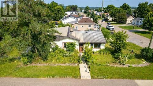 338 Barnet Boulevard, Renfrew, ON - Outdoor