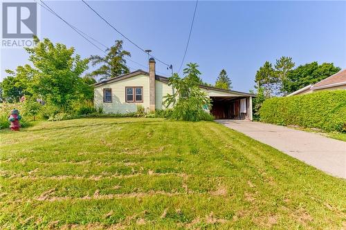 338 Barnet Boulevard, Renfrew, ON - Outdoor