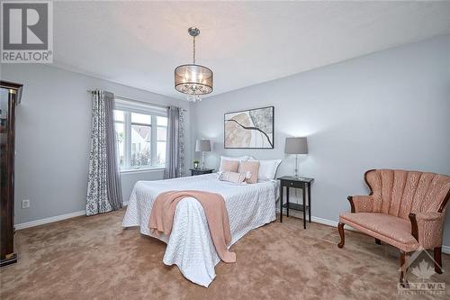 164 Deercroft Avenue, Ottawa, ON - Indoor Photo Showing Bedroom