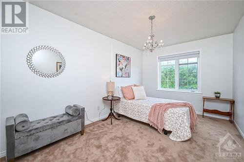 164 Deercroft Avenue, Ottawa, ON - Indoor Photo Showing Bedroom