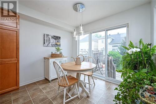 164 Deercroft Avenue, Ottawa, ON - Indoor Photo Showing Dining Room