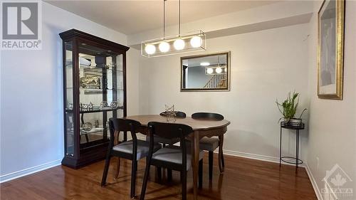 164 Deercroft Avenue, Ottawa, ON - Indoor Photo Showing Dining Room