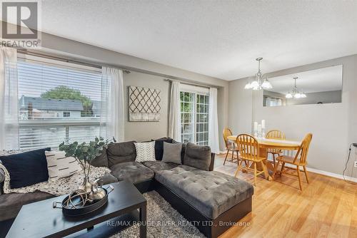 23 Elford Drive, Clarington, ON - Indoor Photo Showing Living Room