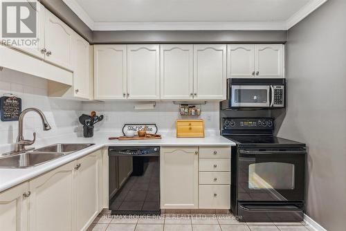 23 Elford Drive, Clarington, ON - Indoor Photo Showing Kitchen With Double Sink