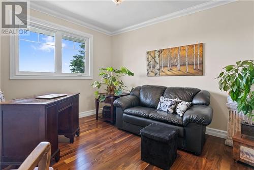 1744 Windle Drive, Sudbury, ON - Indoor Photo Showing Living Room