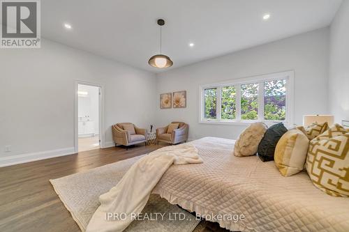 16 Seguin Street, Richmond Hill, ON - Indoor Photo Showing Bedroom