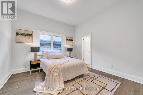 16 Seguin Street, Richmond Hill, ON - Indoor Photo Showing Bedroom