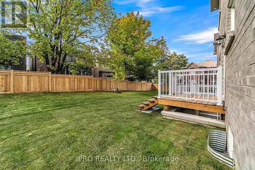 16 Seguin Street, Richmond Hill, ON - Outdoor