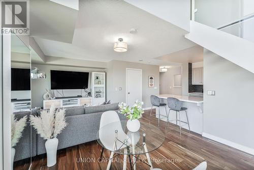 2512 - 155 Legion Road, Toronto, ON - Indoor Photo Showing Dining Room