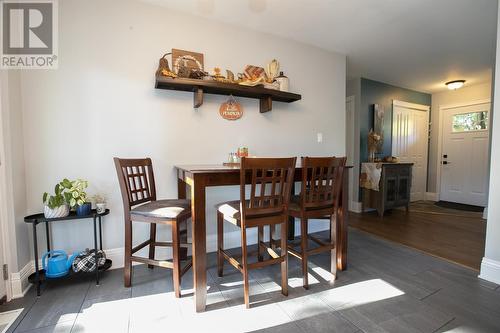 97 Carlbert St, Sault Ste. Marie, ON - Indoor Photo Showing Dining Room