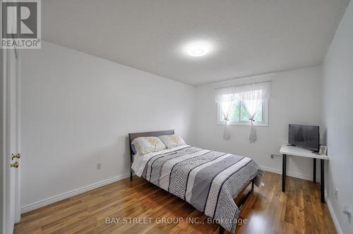 46 Fortura Court, Thorold, ON - Indoor Photo Showing Bedroom