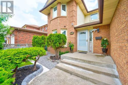 46 Fortura Court, Thorold, ON - Outdoor