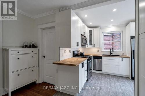 354 Kingsdale Avenue, Oshawa (O'Neill), ON - Indoor Photo Showing Kitchen