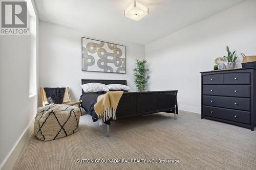 2130 Wateroak Drive, London, ON - Indoor Photo Showing Bedroom