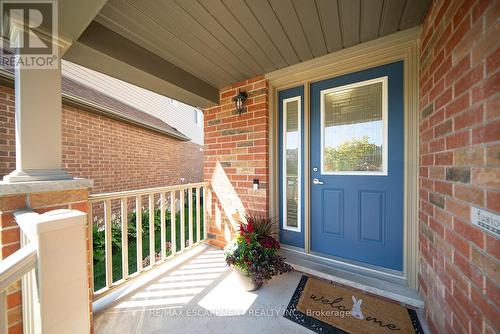 8 Oakes Court, Guelph, ON - Outdoor With Deck Patio Veranda With Exterior