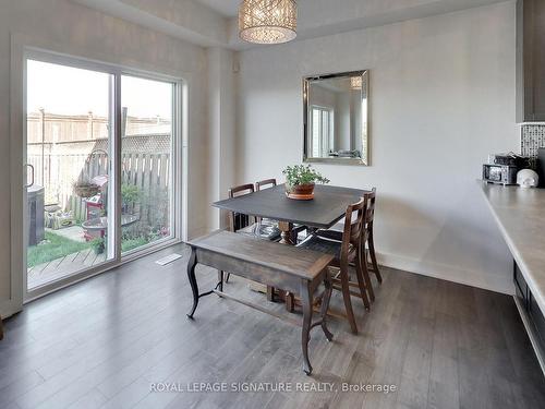 82 Pearcey Cres, Barrie, ON - Indoor Photo Showing Dining Room