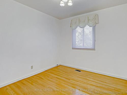 36 Ludgate Dr, Toronto, ON - Indoor Photo Showing Other Room