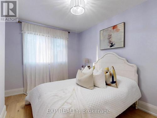 190 Crestwood Road, Caledon, ON - Indoor Photo Showing Bedroom