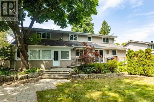 2150 Elmhurst Avenue, Oakville, ON - Outdoor