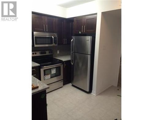 242 Rideau Street Unit#1306, Ottawa, ON - Indoor Photo Showing Kitchen