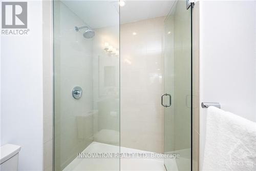 405 - 131 Holland Avenue, Ottawa, ON - Indoor Photo Showing Bathroom