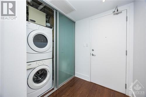 131 Holland Avenue Unit#405, Ottawa, ON - Indoor Photo Showing Laundry Room