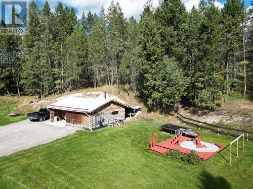 5670 Glenmore Drive, Edgewater, BC - Outdoor With Deck Patio Veranda