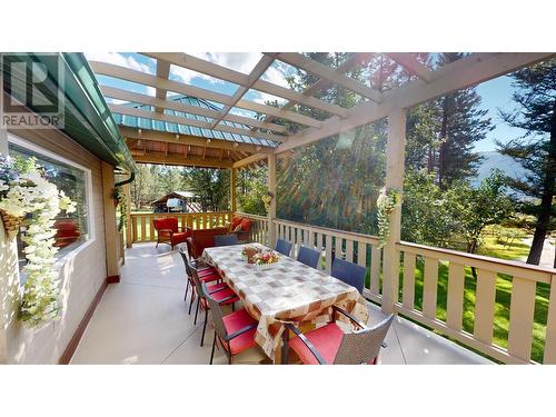 5670 Glenmore Drive, Edgewater, BC - Outdoor With Deck Patio Veranda With Exterior