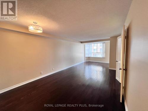 1601 - 44 Gerrard Street W, Toronto, ON - Indoor Photo Showing Other Room