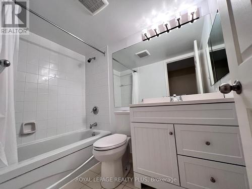 1601 - 44 Gerrard Street W, Toronto, ON - Indoor Photo Showing Bathroom