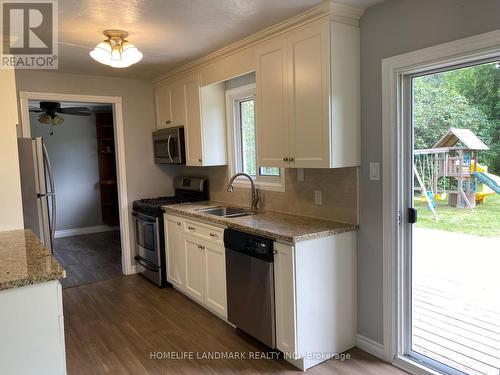 591 Lake Drive E, Georgina, ON - Indoor Photo Showing Kitchen With Double Sink