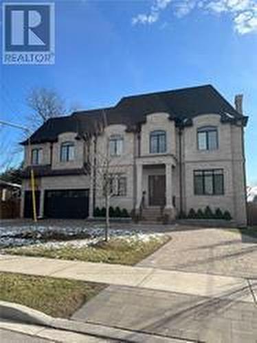 27 Claridge Drive, Richmond Hill, ON - Outdoor With Facade